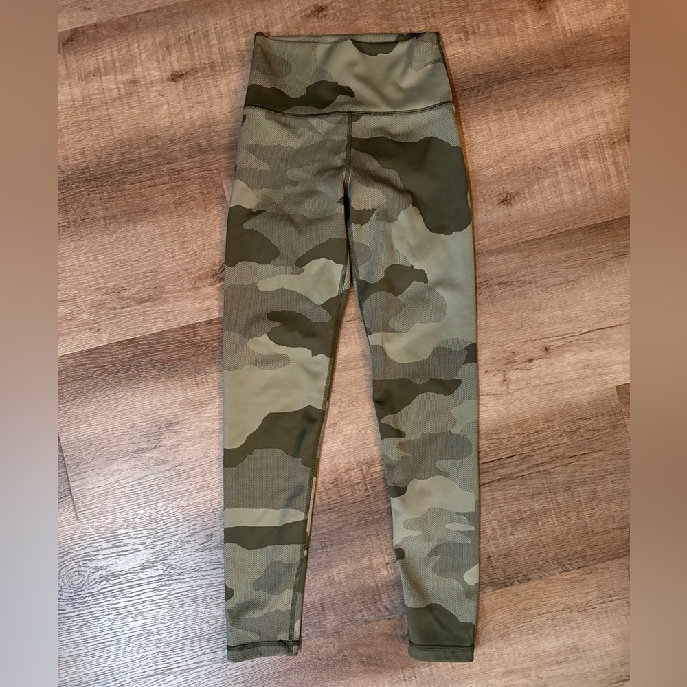 OFFLINE by Aerie Hi-Rise Jegging Women’s Size Small